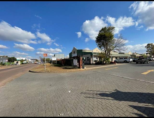 INDUSTRIAL PROPERTY TO RENT IN HENNOPSPARK